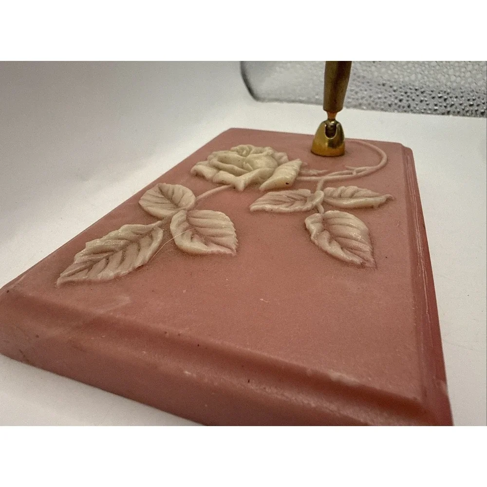 VTG‎ Hand Carved Rose Soapstone Pennholder Desk